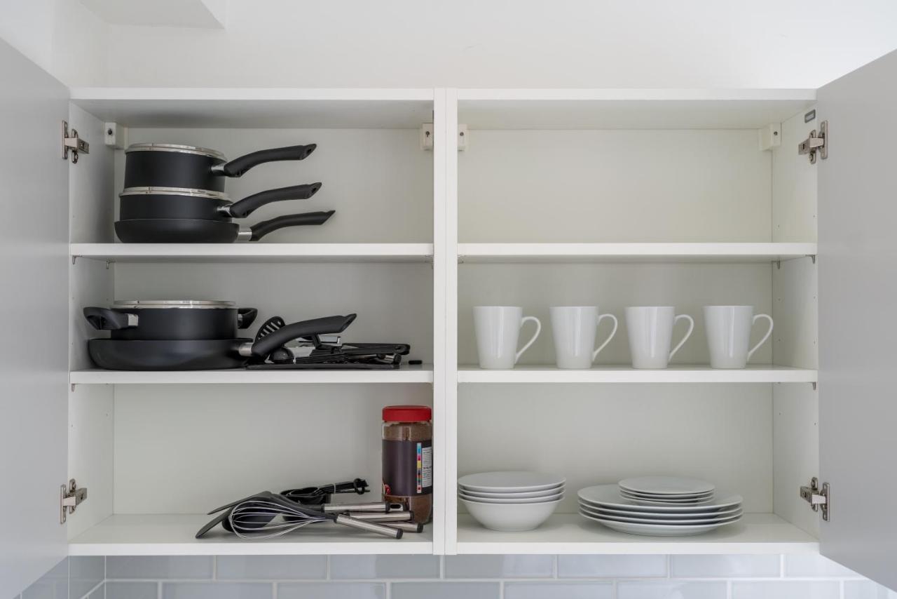 London Selwyn Road Studios Экстерьер фото